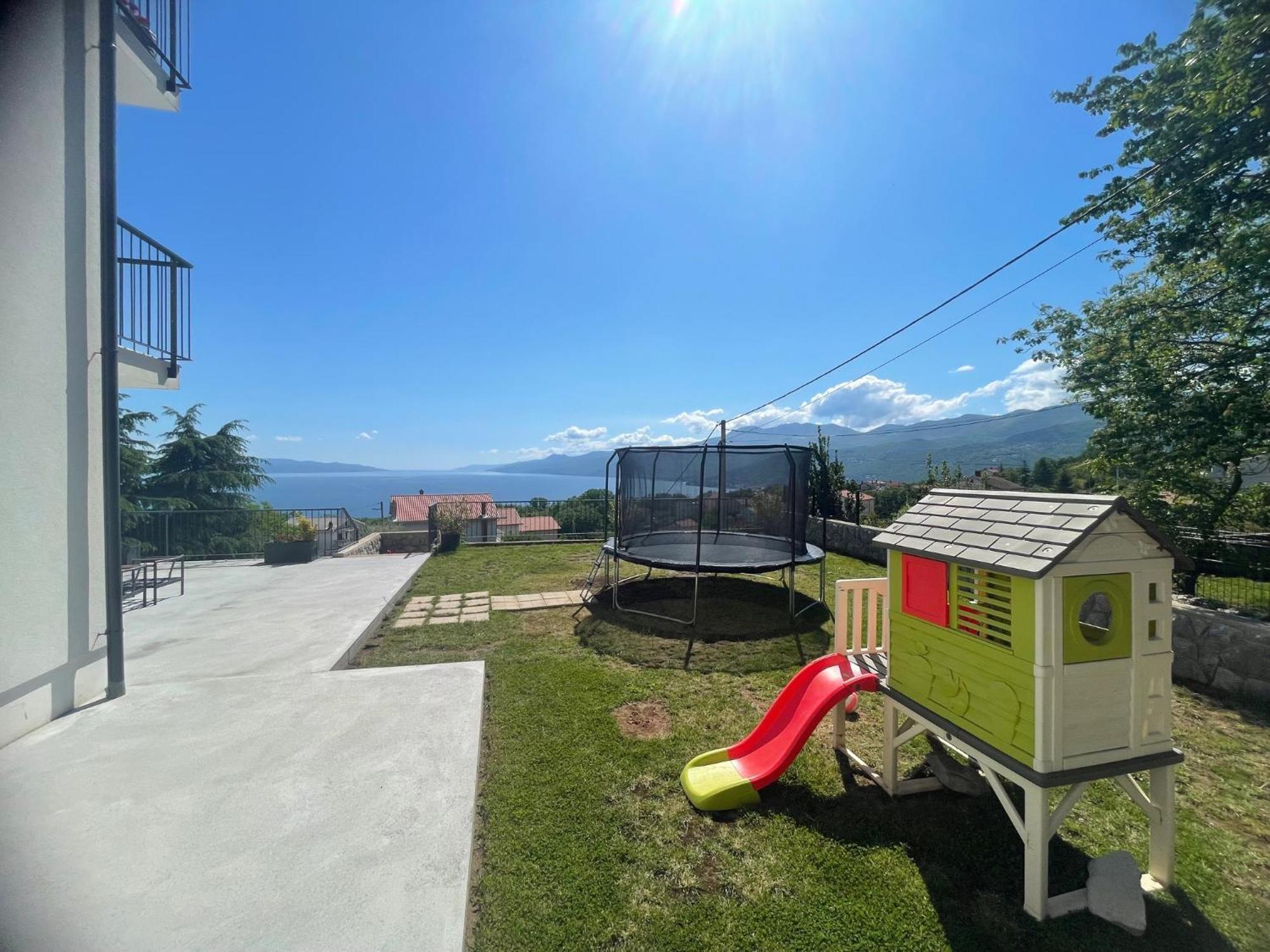 Apartments Alba Chiara Kastav Bagian luar foto